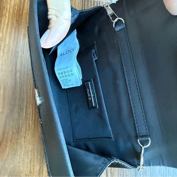 ✨ Black crystal evening handbag with chain ✨ - Picture 6 of 7